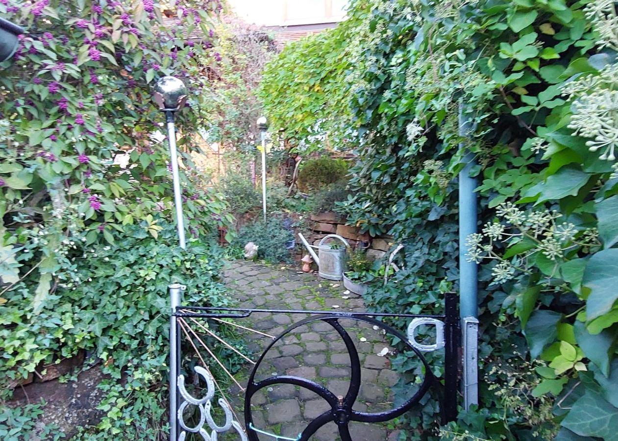 Apartamento Beim Schlafwandler Karlsbad Exterior foto